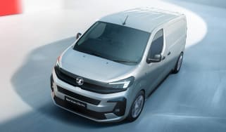 Vauxhall Vivaro Electric - header